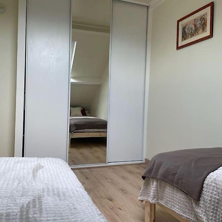 Tiny Paradise - 2 Bedrooms Apartment Montigny-sur-Loing Экстерьер фото