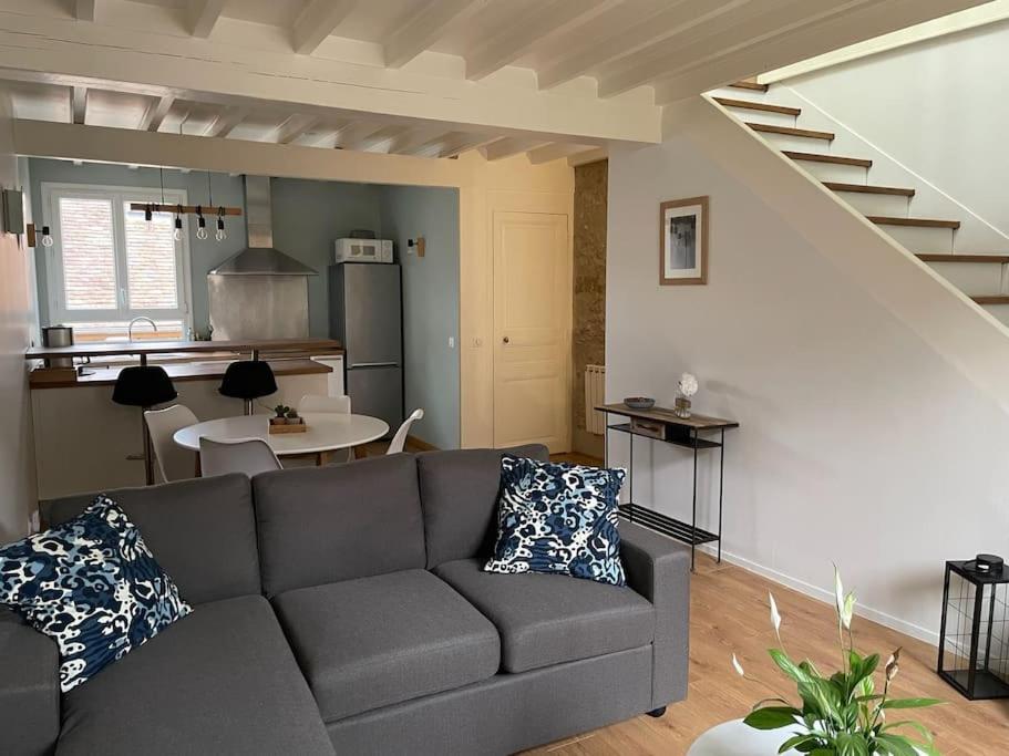 Tiny Paradise - 2 Bedrooms Apartment Montigny-sur-Loing Экстерьер фото